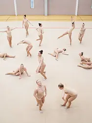 Vingrošanas meitenes (Jumppatytöt)