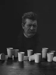 Trīs bēres un divas kāzas