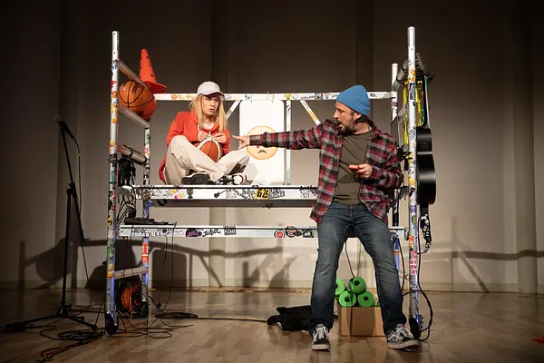 Nepiederošiem ieeja aizliegta