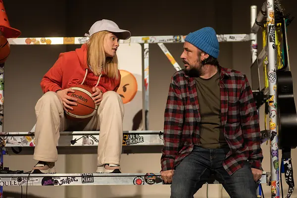 Nepiederošiem ieeja aizliegta