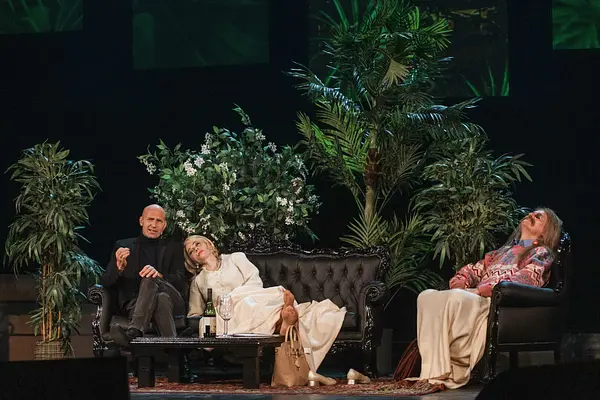 Ar mani atkal runā… Ilze!