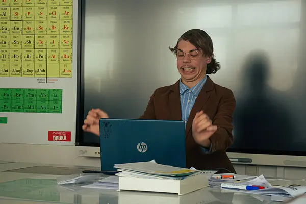 Par to mēs nerunāsim!