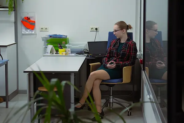 Par to mēs nerunāsim!