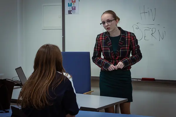 Par to mēs nerunāsim!