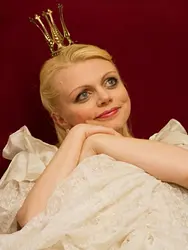 Reiz dzīvoja